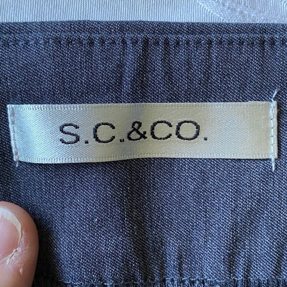 S. C. & Co. Women's Gray Pull On Stretchy Skort Size 12 - Picture 2 of 12